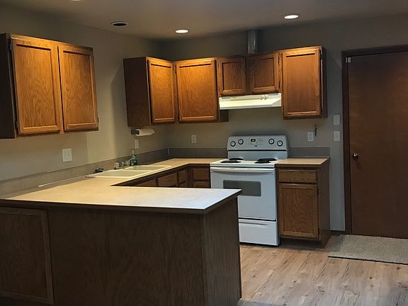 3rd image of 4909B Donavan Dr SE