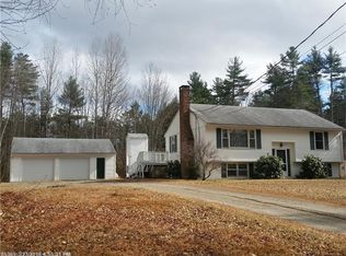 36 Riverside Dr, Camden, ME 04843