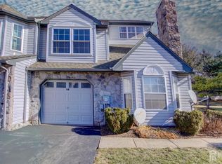 118 Orion Rd, Piscataway, NJ 08854