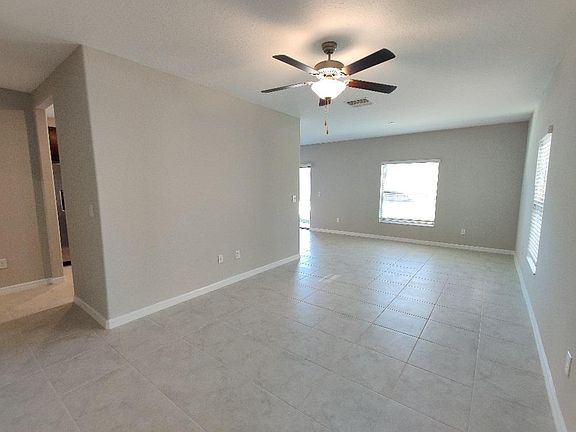 3rd image of 4707 Ron Eddie Pl