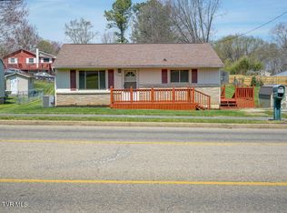 2304 Indian Ridge Rd, Johnson City, TN 37604