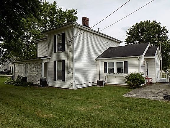 3rd image of 3219 W State Highway 10