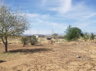 9160 Joshua St, Apple Valley, CA 92308