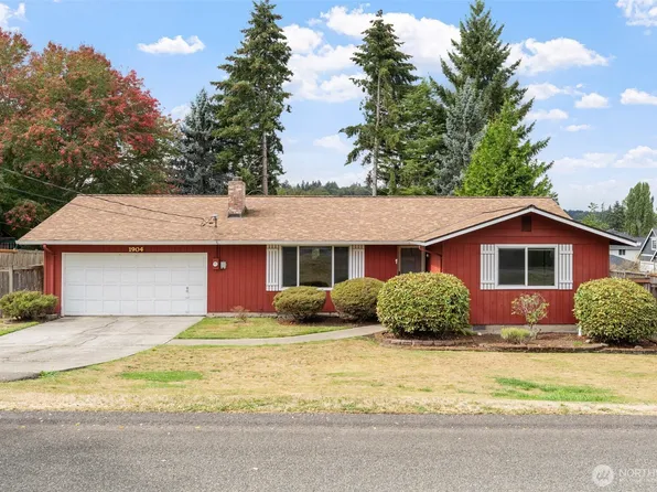 1904 7th Street SW, Puyallup, WA 98371