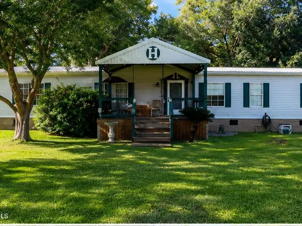 7714 Fred Romero Rd, New Iberia, LA 70560