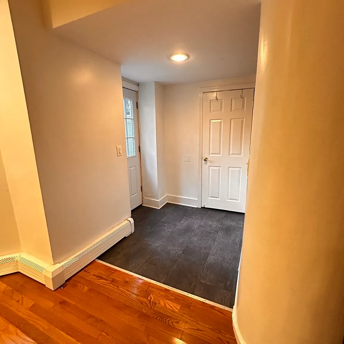 2 bed, 1.0 bath, 850 sqft, $3,200 — Photo 4