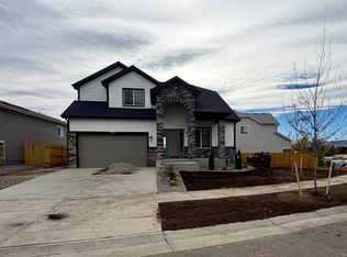 7272 Xenophon Ct, Arvada, CO 80005