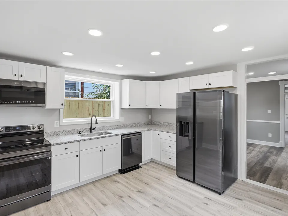 20 Summer St
