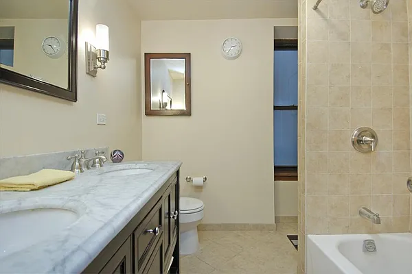 Sold by Corcoran | media 3