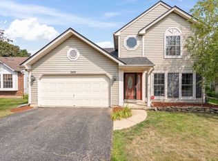 2410 Deerfield Dr, Aurora, IL 60506