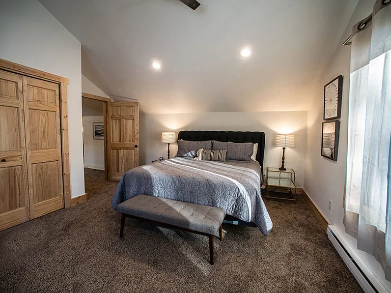 21150 Stewart Slope Rd — Photo 34