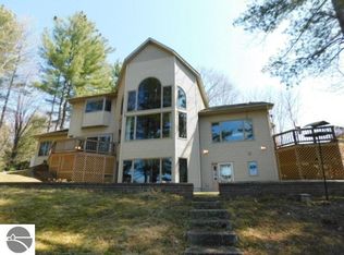 12751 Runyon Ln NE, Kalkaska, MI 49646