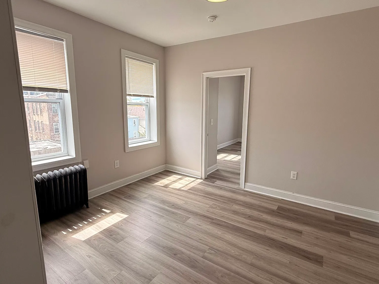3719 Kennedy Boulevard — Photo 2