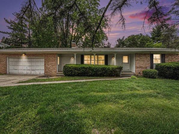 2685 Rockhill Dr NE, Grand Rapids, MI 49525