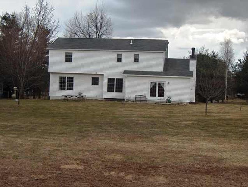 2nd image of 15 GLOUCESTER Court