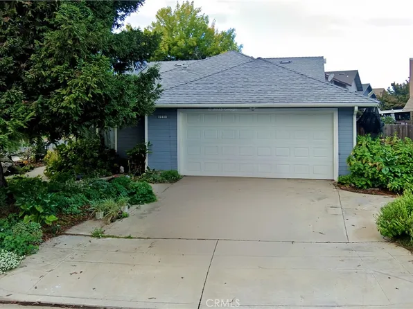 2231 N Carol Ave, Fresno, CA 93722