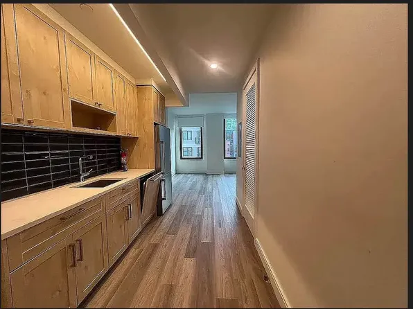 156 Clarkson Avenue image 1 of 3
