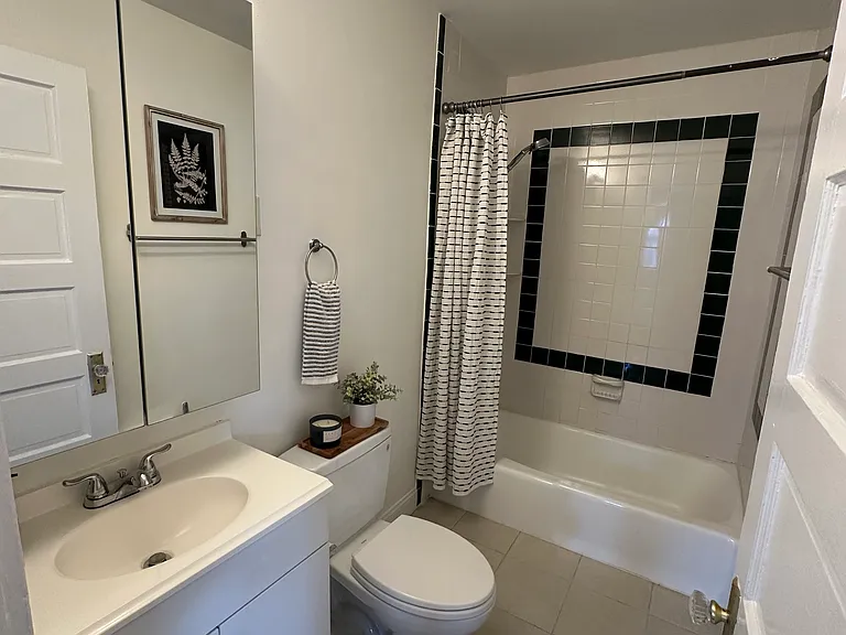 102 Grant St #B — Photo 22