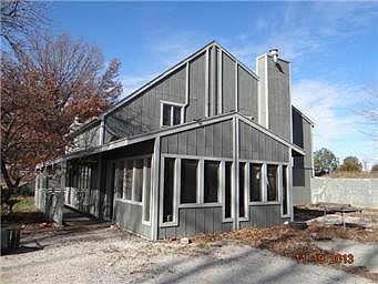 3rd image of 28430 W 343rd St