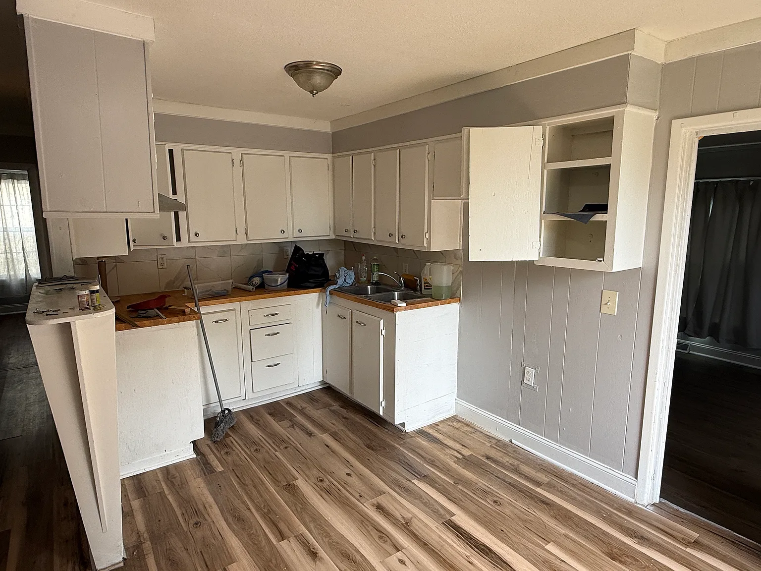 3 bed, 1012 sqft, $1,445 — Photo 4