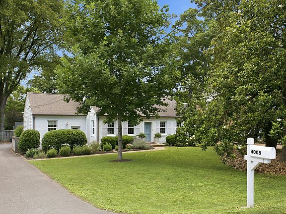 3rd image of 4008 Auburn Ln