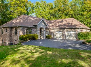 140 Stone Ridge Ct, Strafford, MO 65757