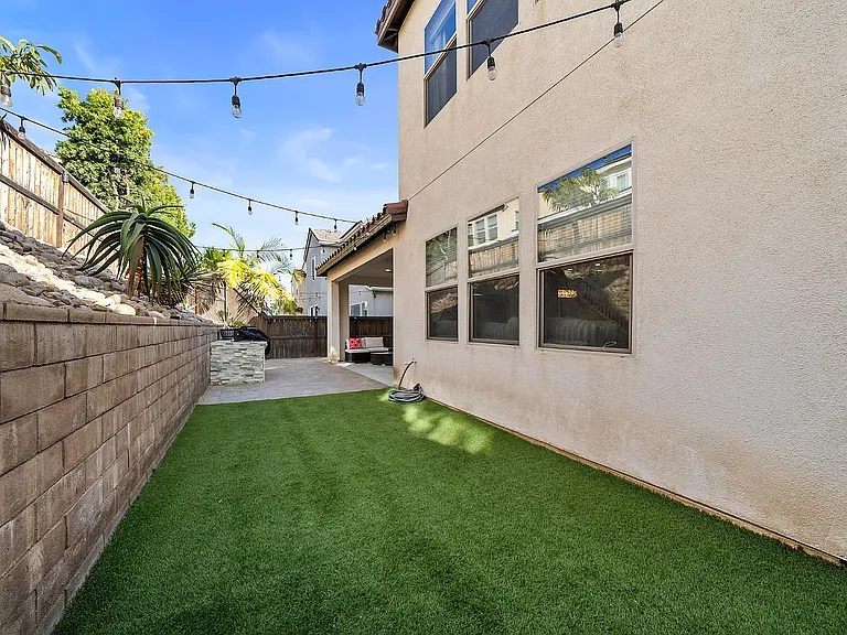 1017 Camino Aldea — Photo 35