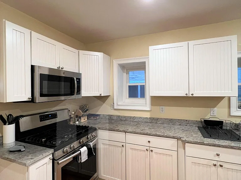39 Cross St #1 — Photo 2