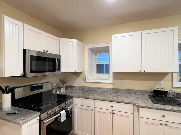 43 Cross St #1, Somerville, MA 02145