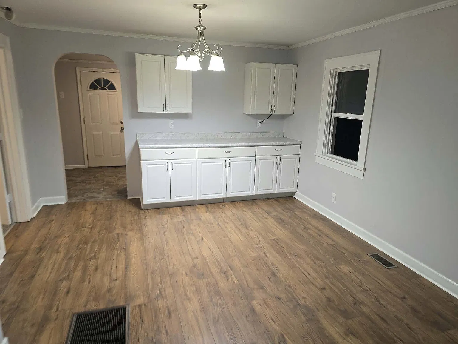 2 bed, 1209 sqft, $875 — Photo 3