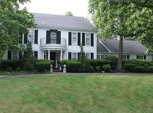 519 Eaglebrook Dr, Moorestown, NJ 08057