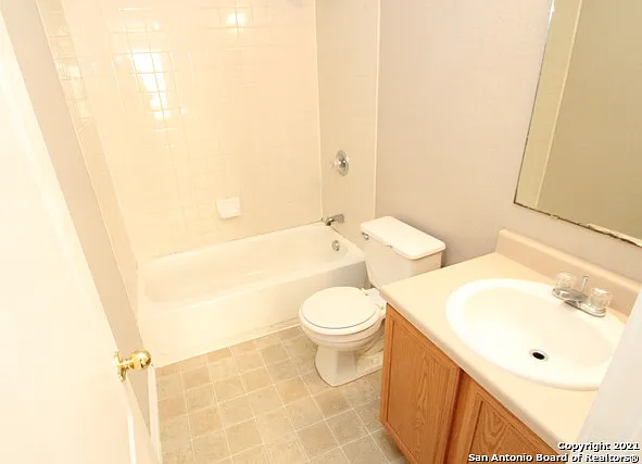 9715 Amber Ledge — Photo 26