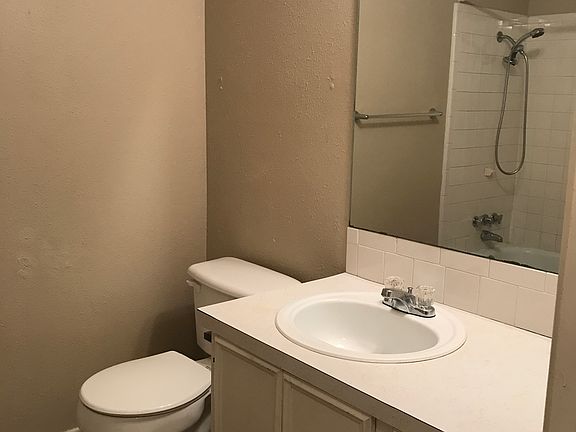 3rd image of 1618 Atlanta St