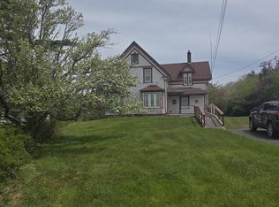 2067 Sandy Point Rd, Shelburne, NS B0T 1W0