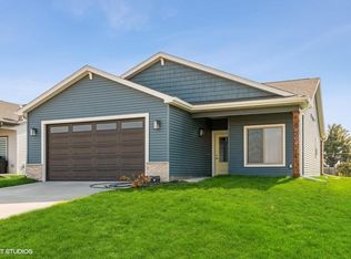 4504 Rohret Rd, Iowa City, IA 52246