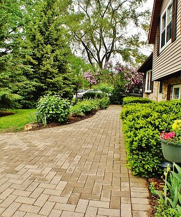2nd image of 283 Cedarwood Ln