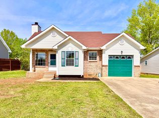 1215 Marla Dr, Clarksville, TN 37042