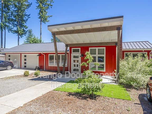 3rd image of 7013 Stanich Ave