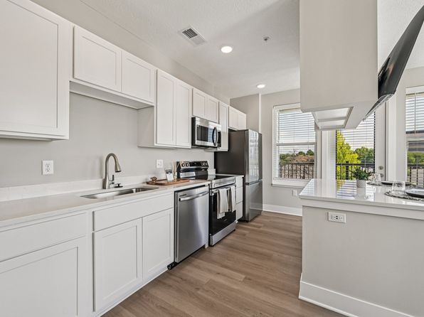 2901 Corporate Exchange Dr #5387491