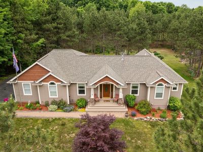 10355 Fencepost Ln, Traverse City, MI, 49685