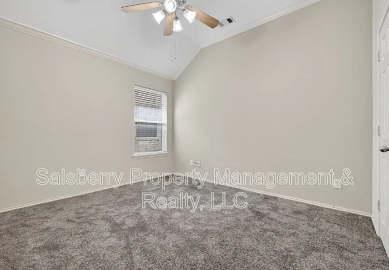 4353 Mountain Crest Dr — Photo 20