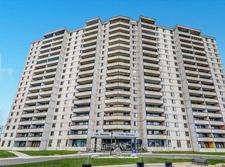 5 San Romano Way #705, Toronto, ON M3N 2Y4