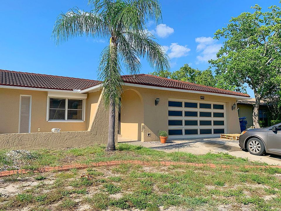 2nd image of 8201 Westfield Dr
