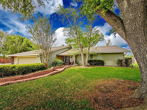 2nd image of 4007 Llano Dr