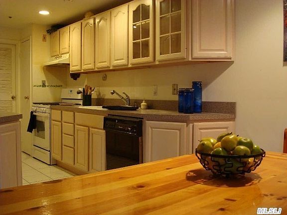 2nd image of 175 Skyline Dr