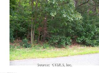 3 Plantation Rd, Broad Brook, CT 06016