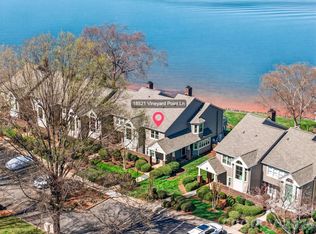 18521 Vineyard Point Ln, Cornelius, NC 28031