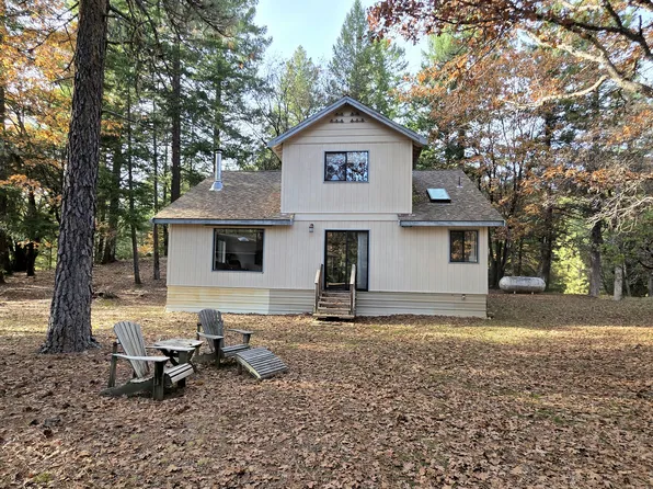 4000 Fs Rd, Hayfork, CA 96041