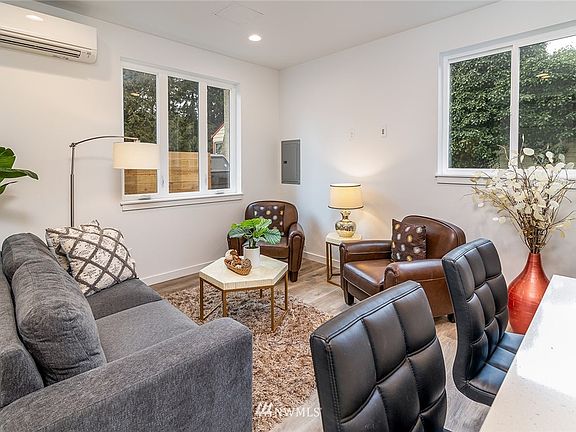5th image of 12038 #B 5th Avenue NE #2