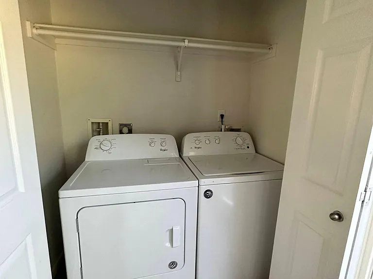 2404 Allred Dr #A — Photo 8